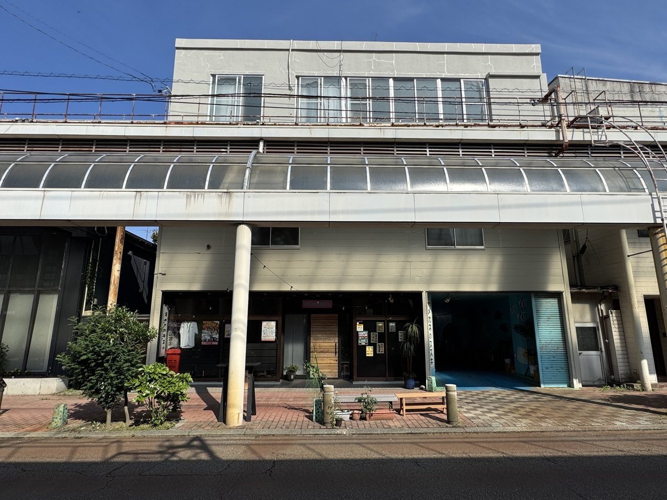 銀座通り商店街の建物